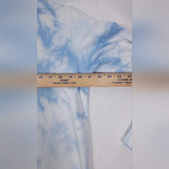 Nautica Women's Tie Dye Sky Theme Crew Neck Sweatshirt Size Large Blue / White - Picture 7 of 11